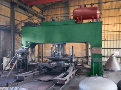 6000 mm:n paineistuin
